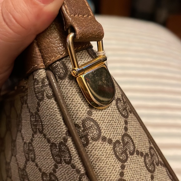 Gucci monogram logo shoulder handbag top zip vintage - Picture 9 of 15